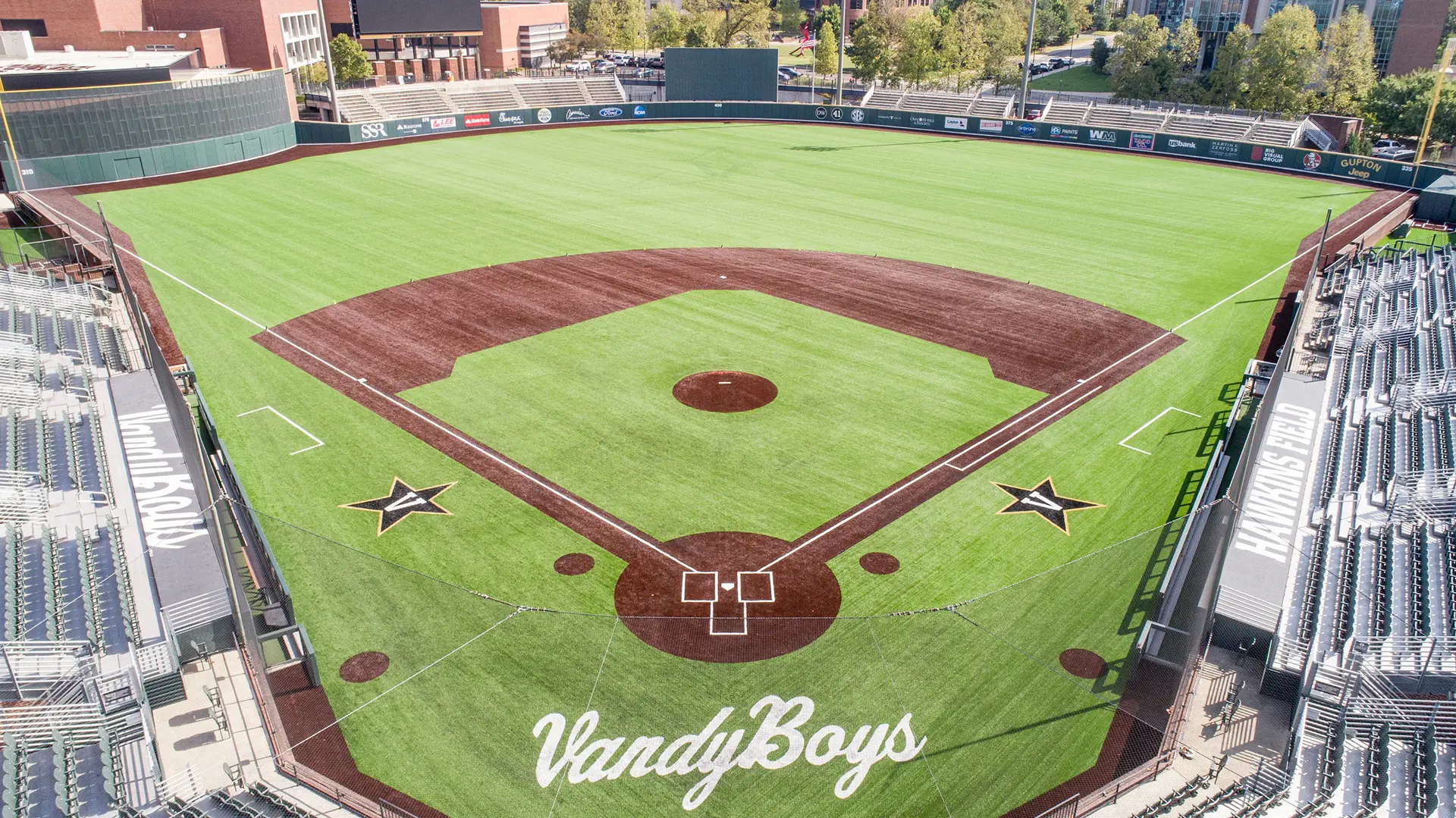Vanderbilt Baseball on X: The energy at The Hawk rn 🔥 #VandyBoys